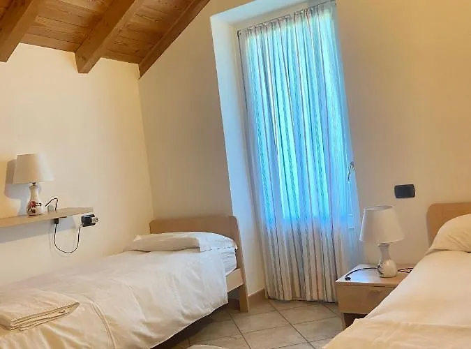 別荘 Casa Carola コーリコ